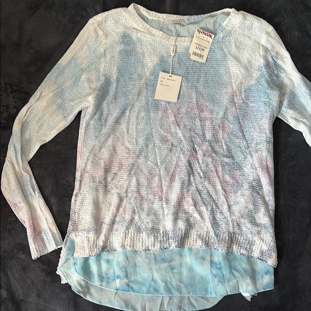 Sioni Blue and White Women's Top